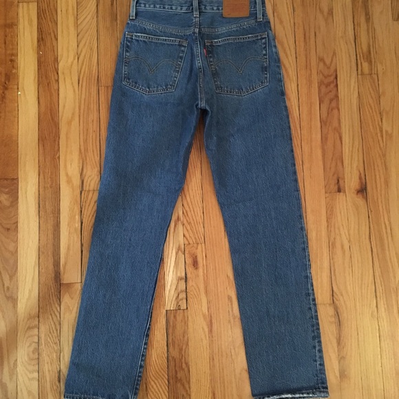 Levis premium 501s - Picture 7 of 10